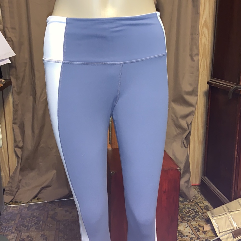 ATHLETA running yoga leggings light blue & white. Medium